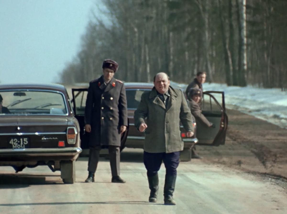Доцент машина. Джентльмены удачи фильм 1971 милиция. Обрили уже джентльмены удачи. Крамаров обрили уже. Обритый Леонов