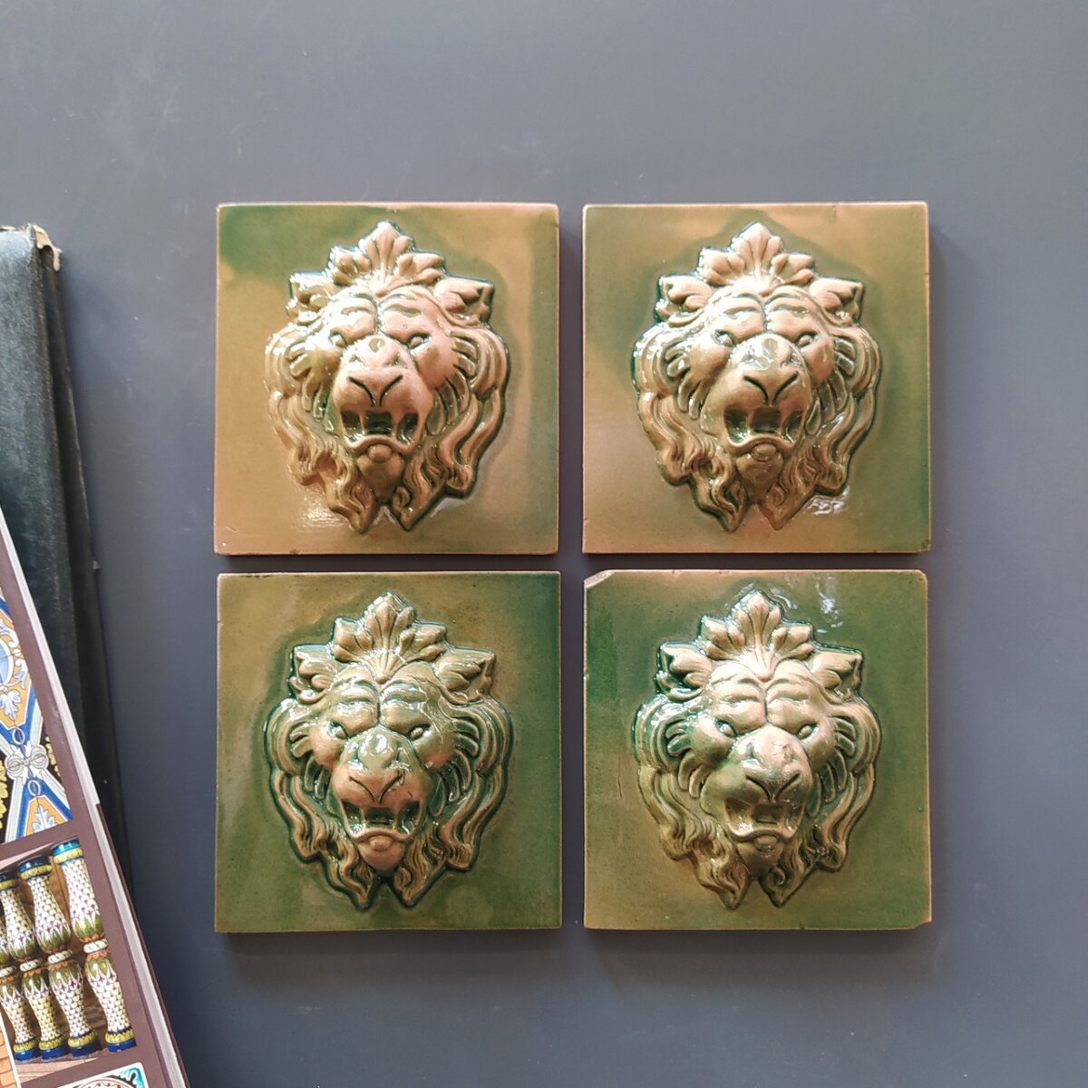 Изразцы ручной работы от мастеров "Веста-керамика" со скидкой -50%
