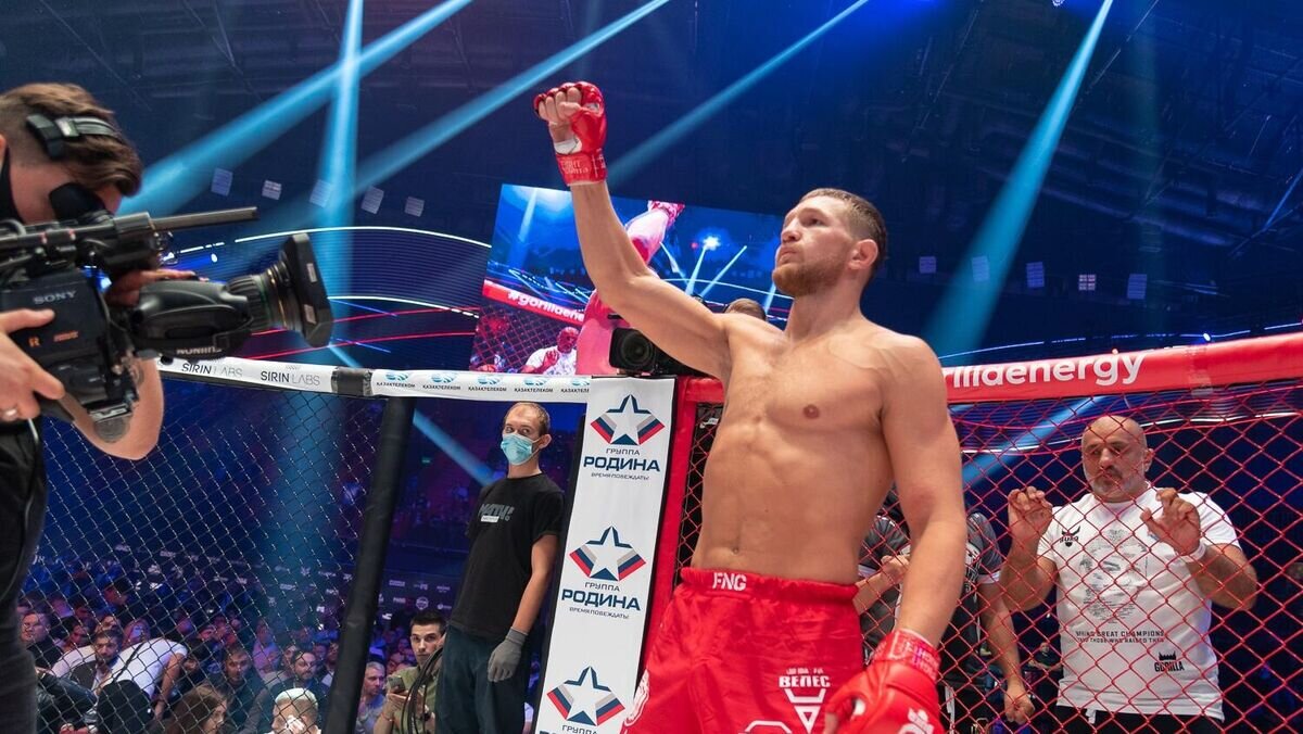    Владимир Минеев© Фото : AMC FIGHT NIGHTS