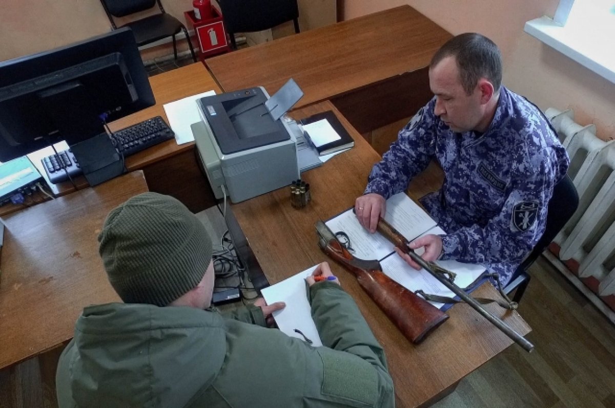    Житель Бессоновского района может получить деньги за сдачу найденного ружья