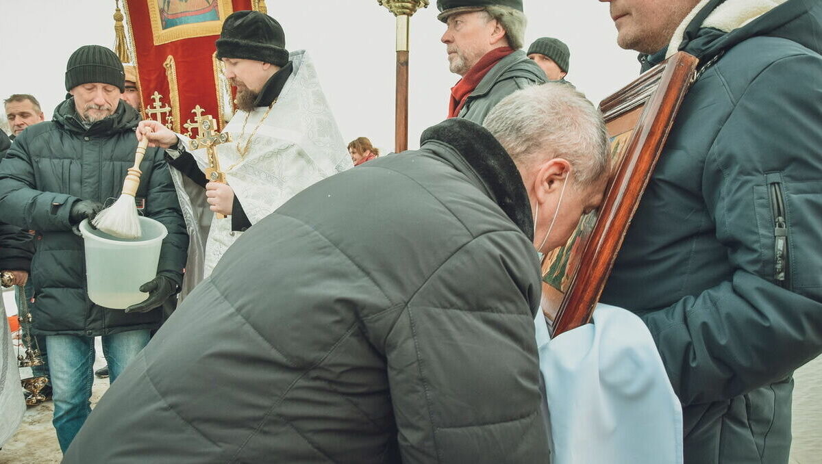     В Ставрополе из-за Крестного хода временно ограничат движение на улице Голенева, предупредили в мэрии.