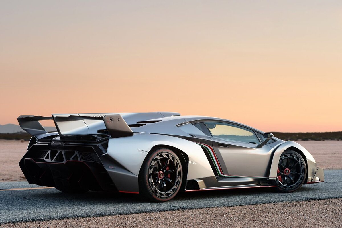 Суперкар Lamborghini Veneno