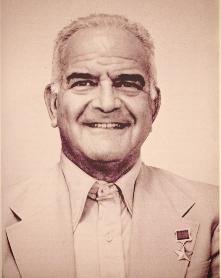 Рамон иванович лопес. Хайме рамон меркадер дель рио. Рамон меркадер убийца троцкого. Хайме рамон меркадер дель рио. Рамон дель рио меркадер.