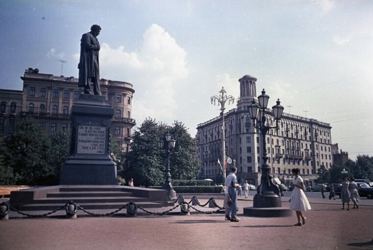 Иван Шагин. Пушкинская площадь. 1958–1962. Собрание МАММ
