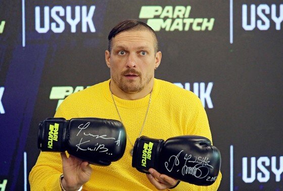    Александр Усик