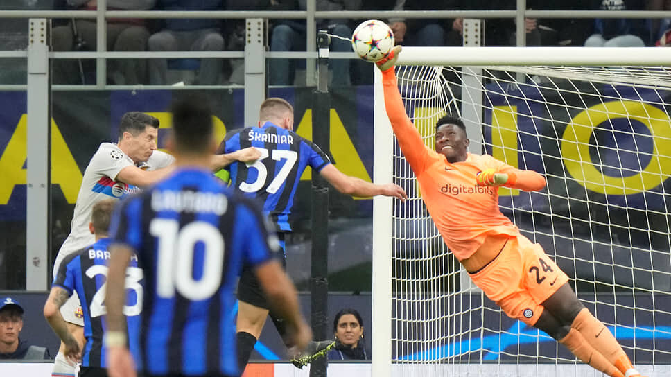 Фото: Luca Bruno / AP📷У голкипера «Интера» Андре Онаны отличные статистические показатели: в прошлом сезоне из 24 матчей, проведенных в чемпионате Италии, в восьми он отстоял «на ноль»