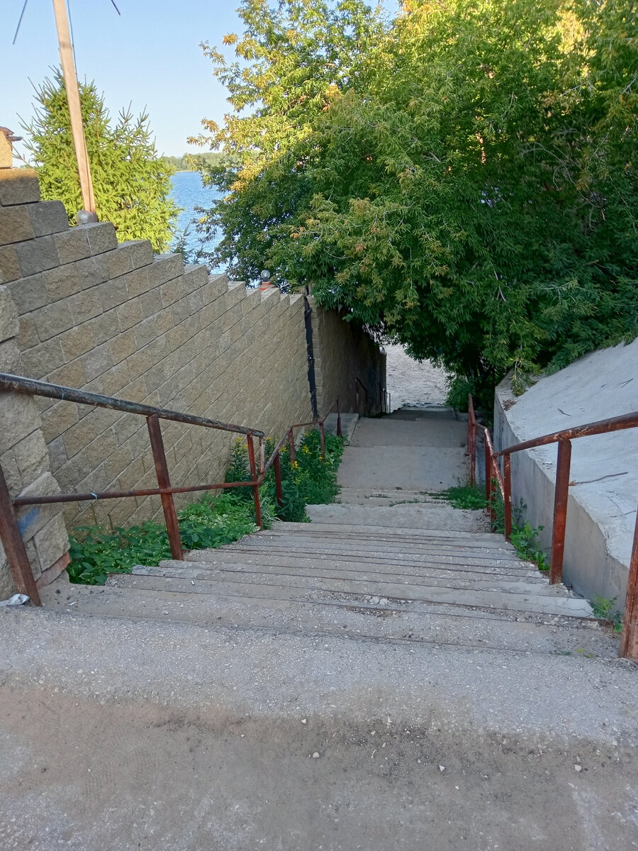 Лестница на пляж 
