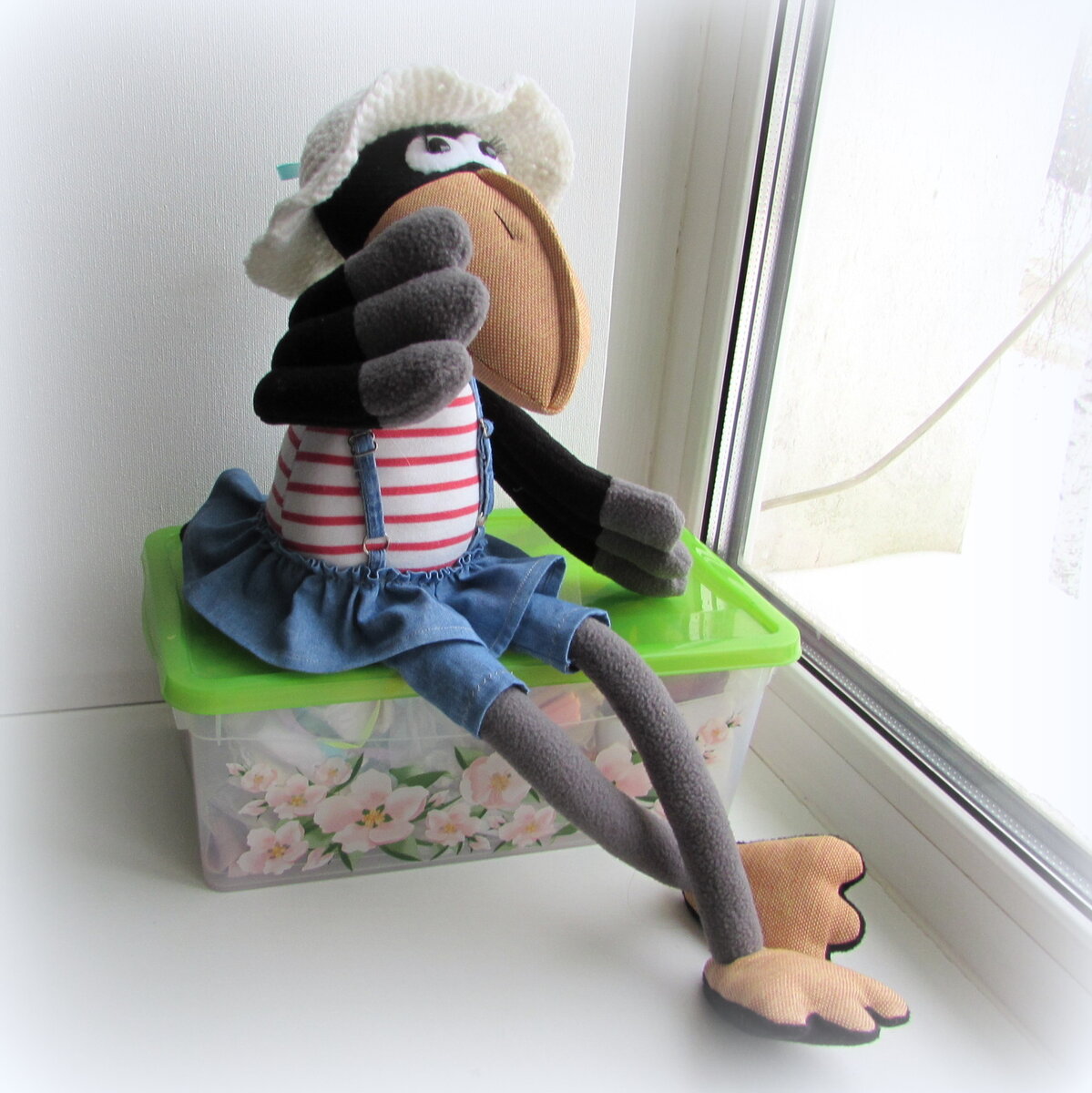 Приветливая ворона, фото автора