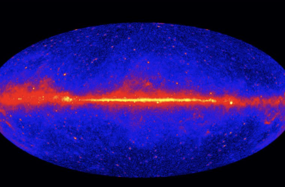 BIZARRO MILKY WAY. В центре Млечного Пути находится светящееся облако гамма-лучей. Частицы антивещества, аннигилирующие материю, создают энергетическую струю. 