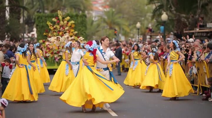 Праздник весны и цветов