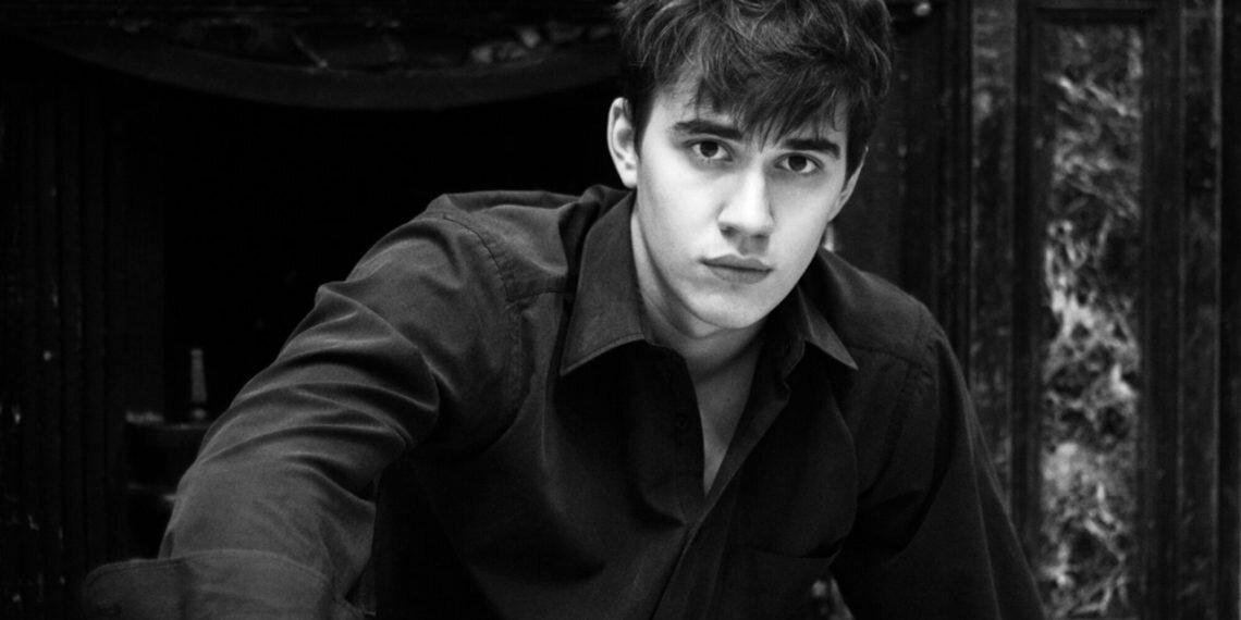                                                                                   Виталий Андреев