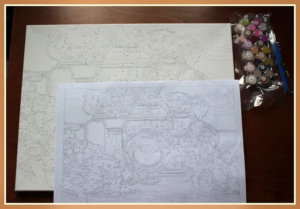 Комплектность упаковки для раскраски по номерам от фирмы "Колибри".