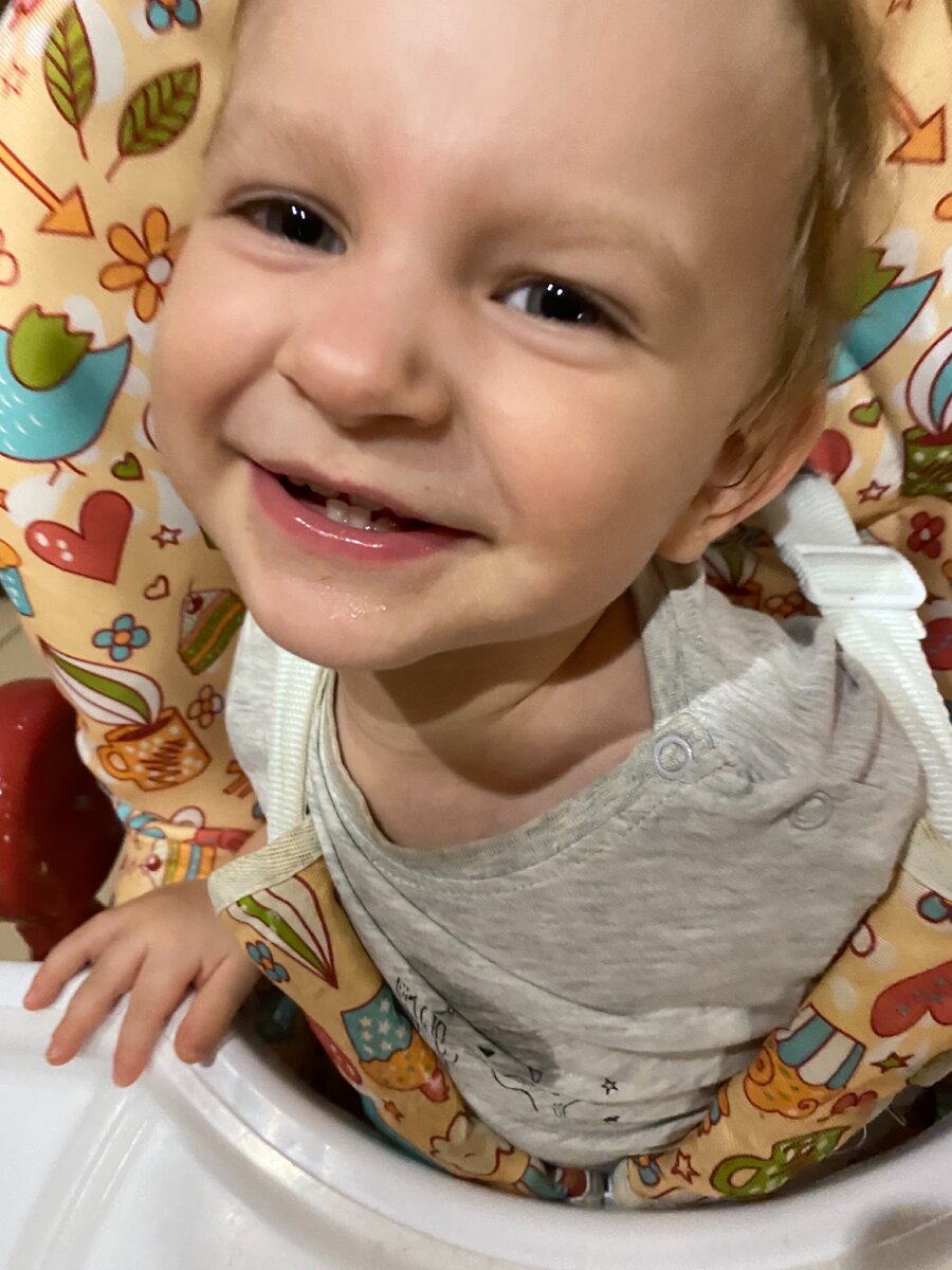 Я просто таю смотря на неё.