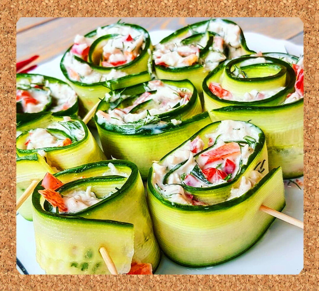 А это какая вкусняшка - тот же салат, только немного в другом исполнении:)