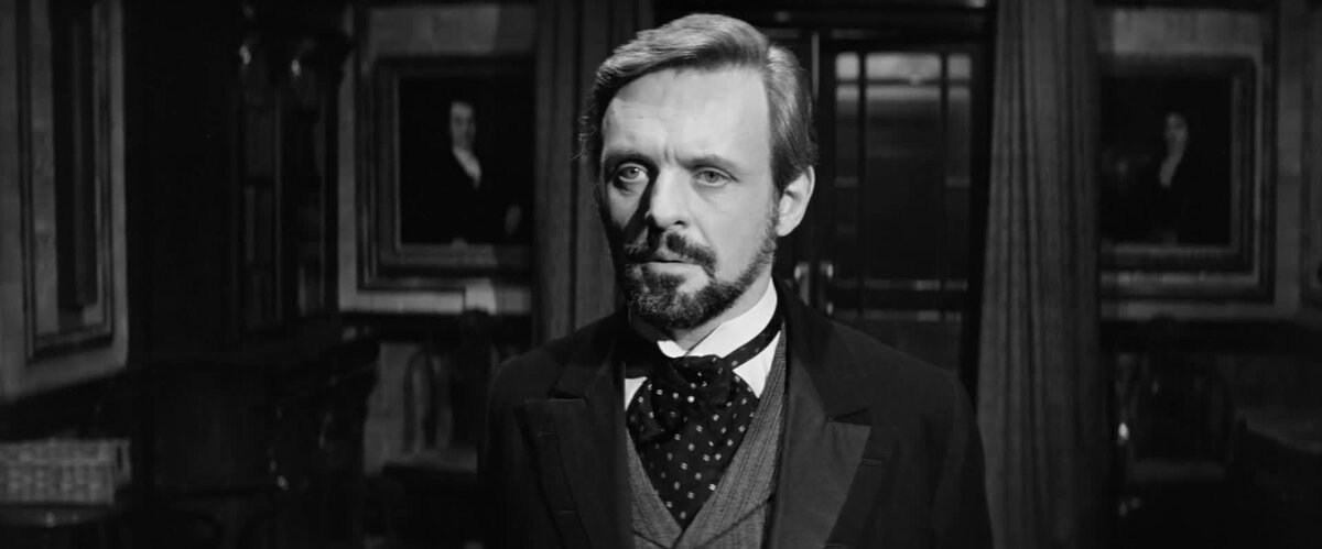 Энтони Хопкинс в фильме "Человек-слон"