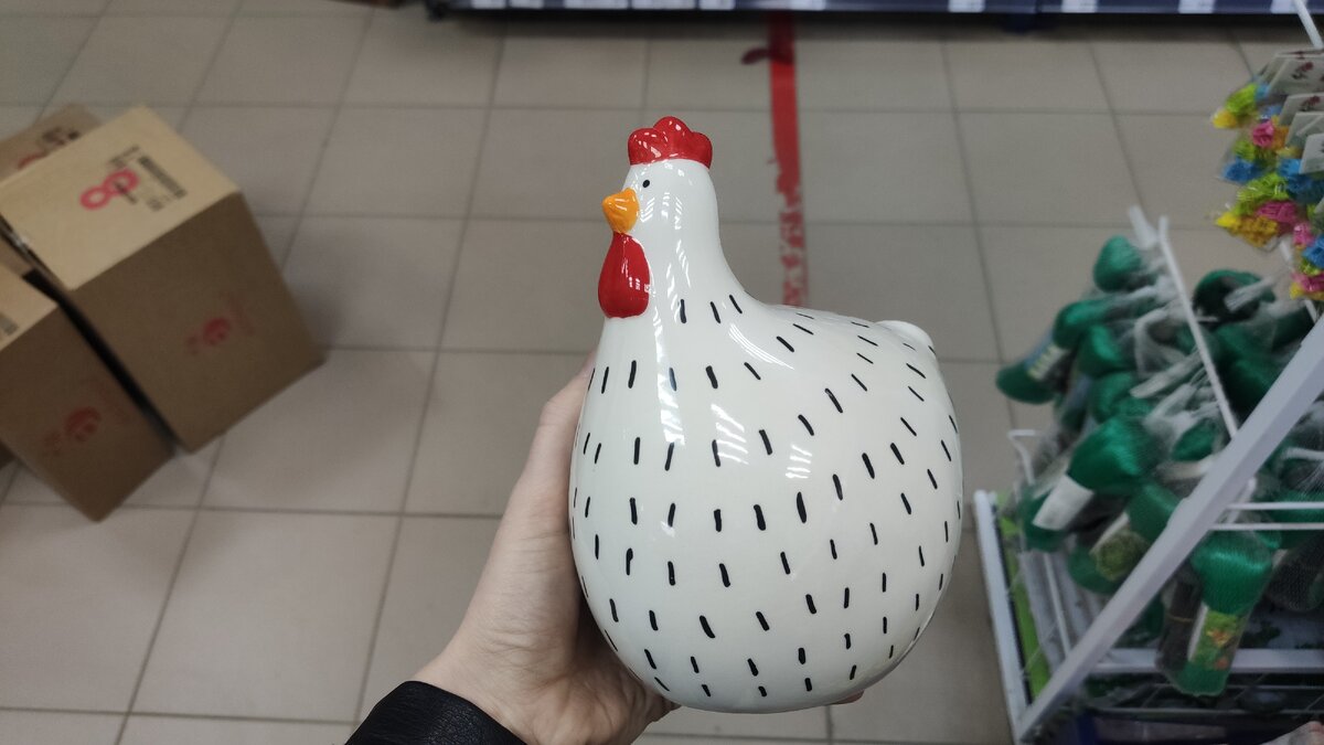 Декоративная курочка