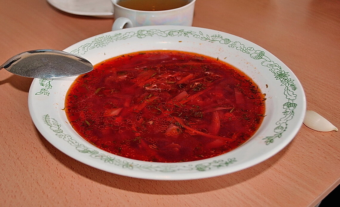 Вроде похож на свекольник из моего детства. Картинка в свободном доступе.