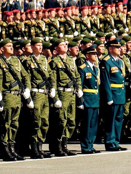 Он был из семьи военнослужащих