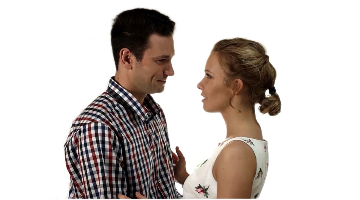 Кирилл и Настя, влюбленные расследуют преступление. Источник фото: кадр из сериала