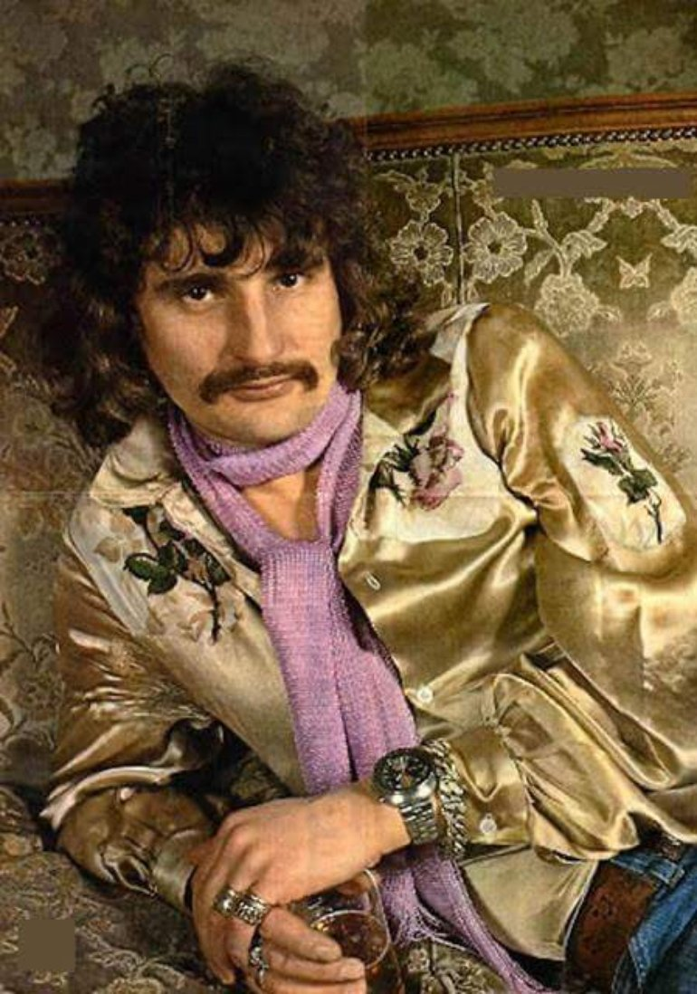 Собственной персоной. Фото из открытых источников в Интернете