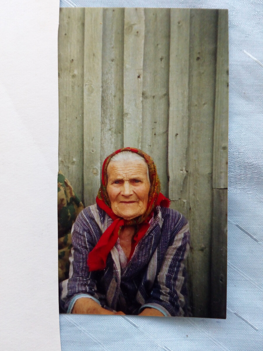 Наша мама - Иунихина Пана (Прасковья) Григорьевна. Фото мое.