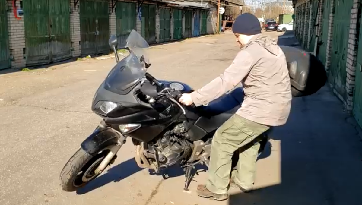 Лайфхак с подножкой.