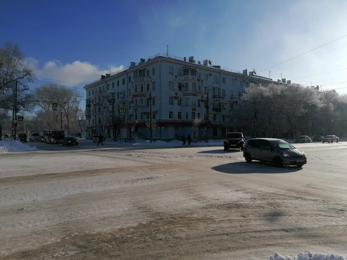 Город сталинского ампира и больших сосулек | Валерий Грачиков | Дзен