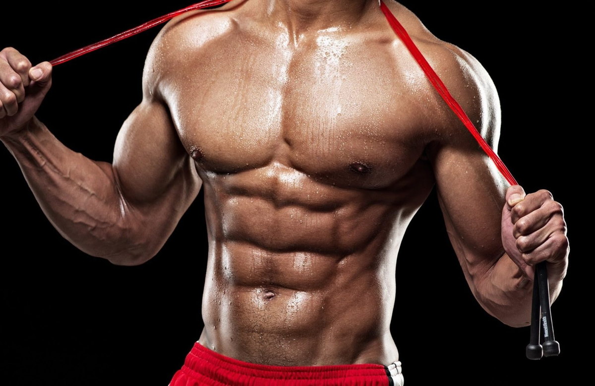 Когда растут мышцы. Красивые мышцы. Рельефные мышцы. Спортивный мужчина. Тело спортсмена.