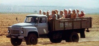 Фото взято с сайта Яндекс-картинки. К сожалению у меня нет своих фотографий, так как и фотоаппаратов у нас с собой не было. Всё-таки 1980год!