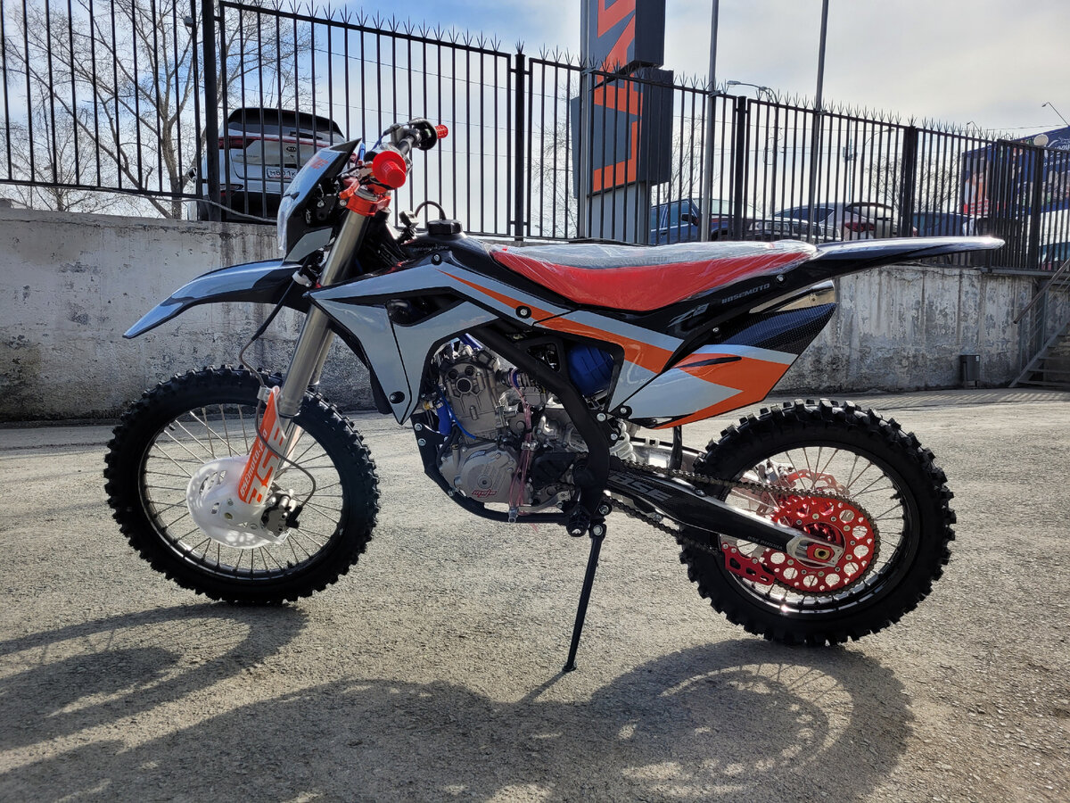 BSE Z8