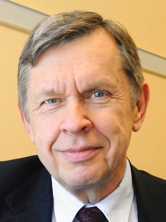Альфред Ахо. Источник: https://awards.acm.org/about/2020-turing