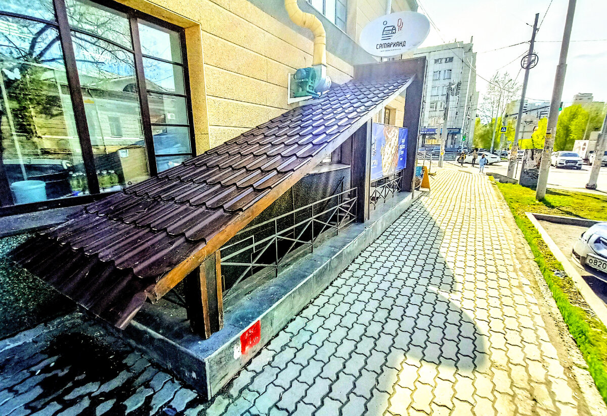 Кафе узбекской кухни "Самарканд", г.Екатеринбург, ул.Карла Маркса,40, цокольный этаж