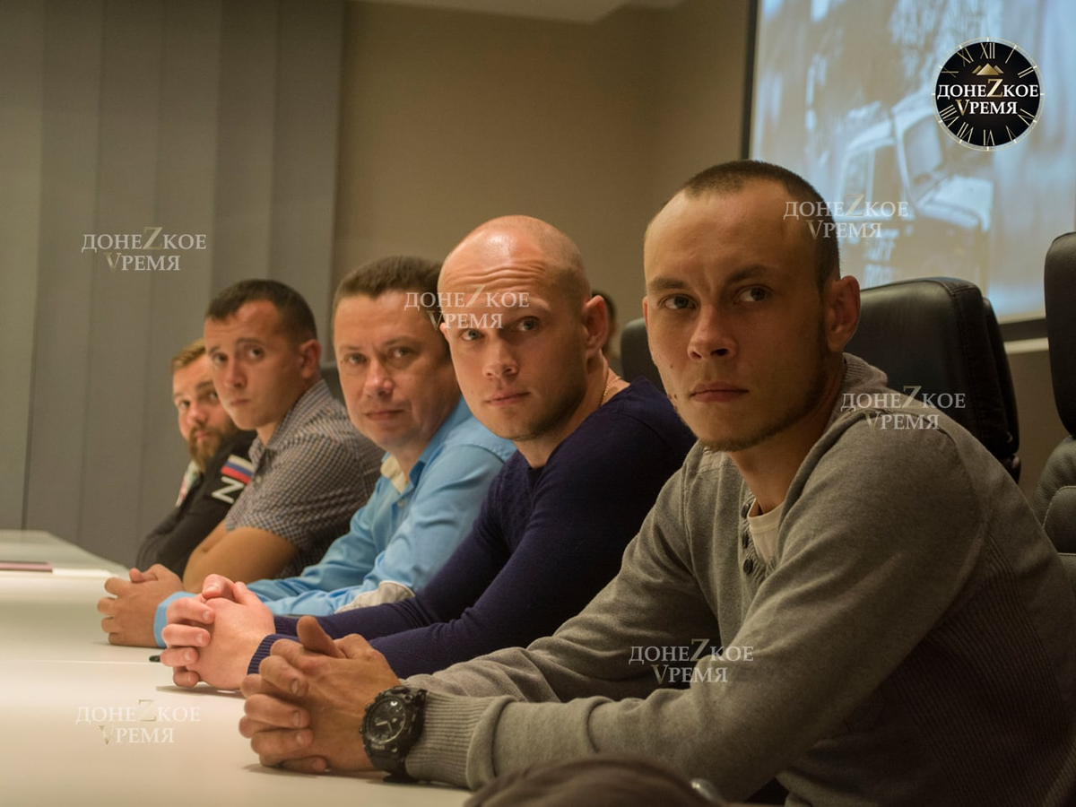 В ДНР наградили волонтеров "Внедорожного клуба Донбасса"