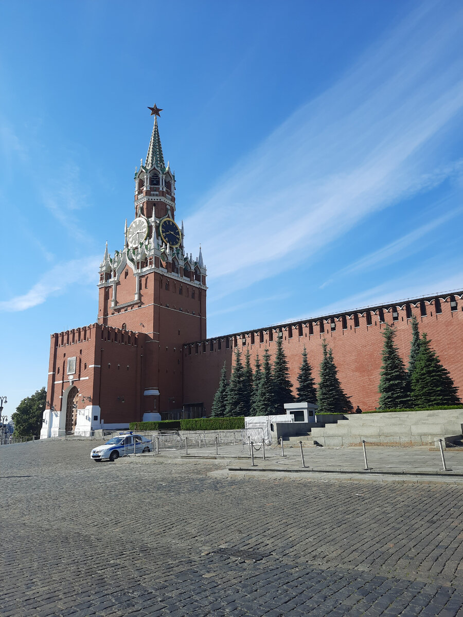 Листайте галерею