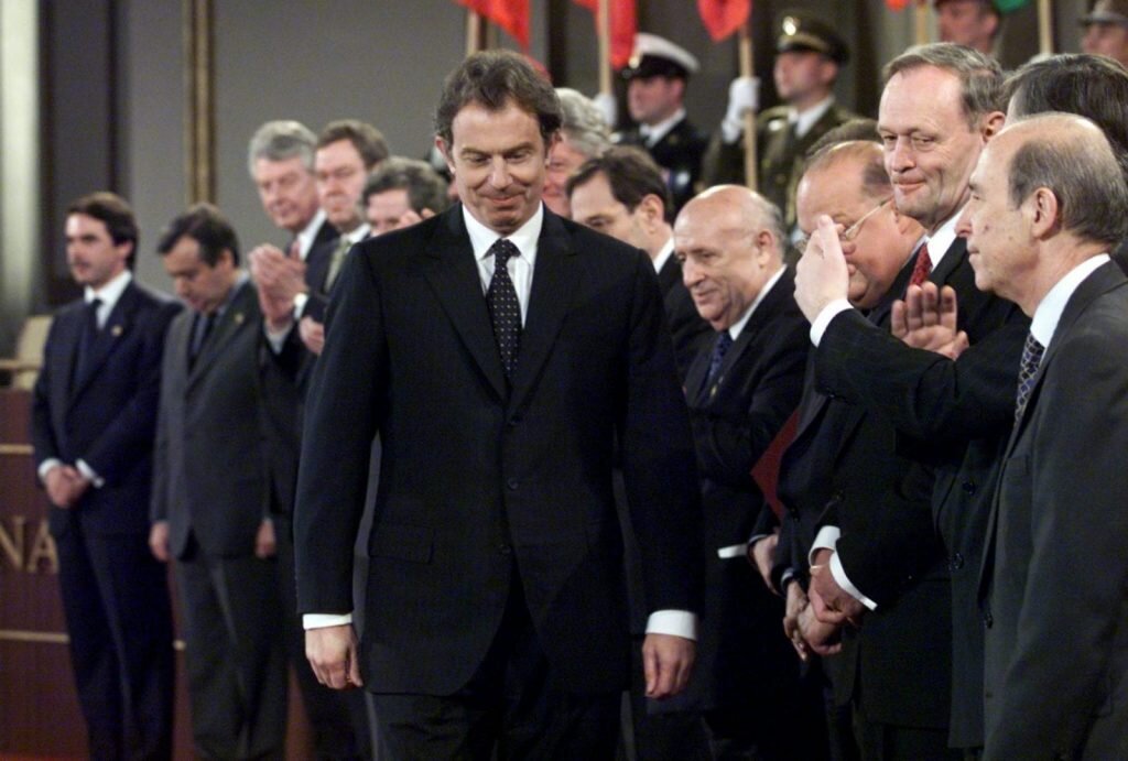 Премьер-министр Великобритании Тони Блэр на саммите НАТО в 1999 году