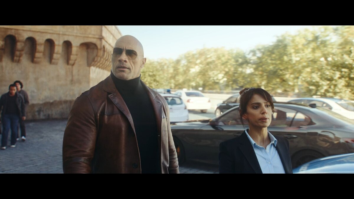 Топ актер из фильма 2022 : Красное уведомление