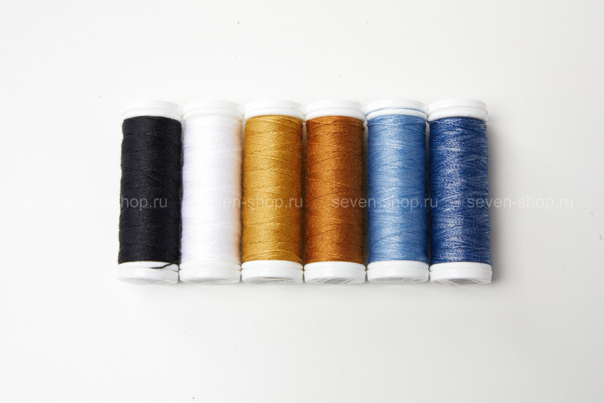 На фото Aurora набор нитей для отстрочки для джинсовых и декоративных швов 