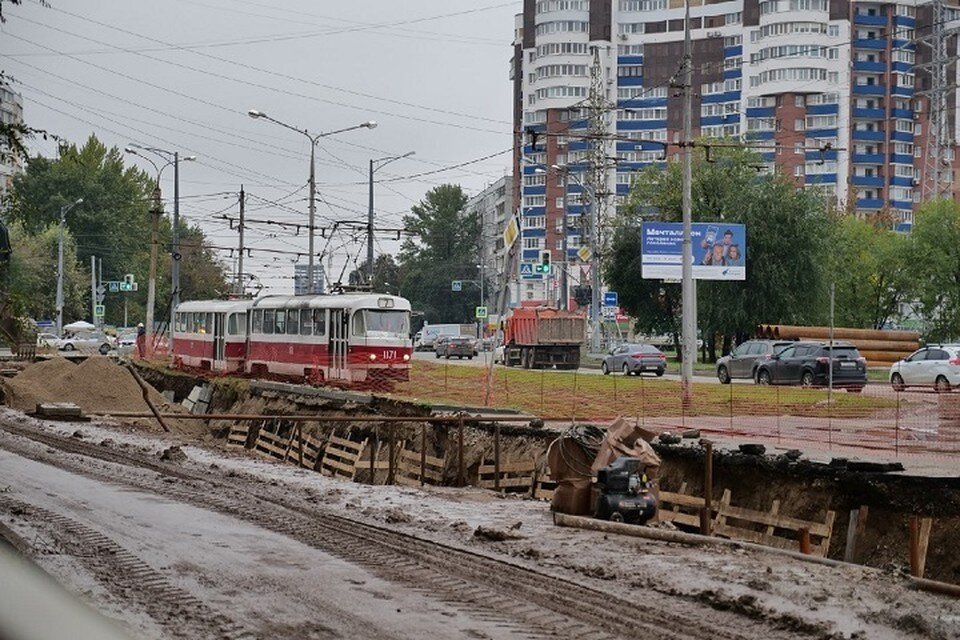     Обвал грунта произошел на месте проведения ремонта теплотрассы Светлана МАКОВЕЕВА