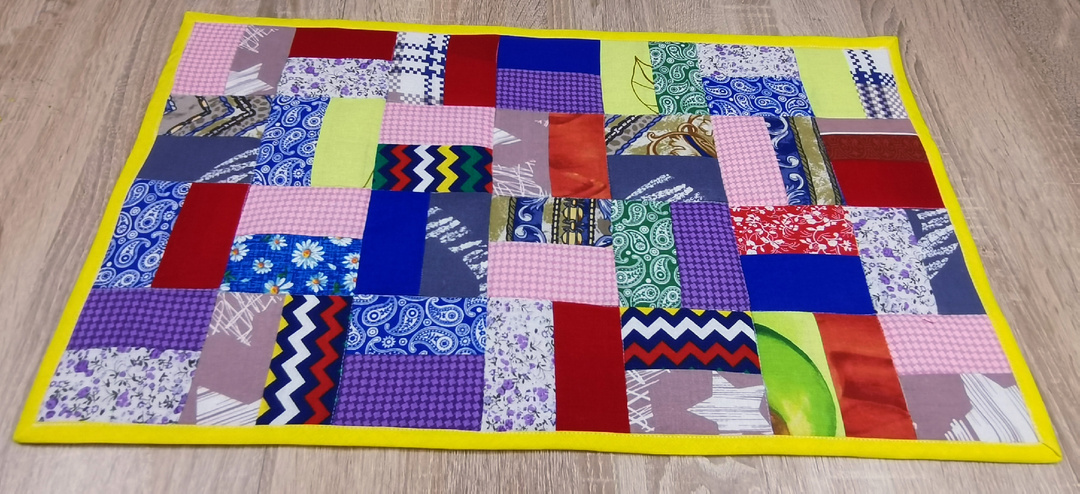 Делаем из остатков тканей нужную вещь для кухни