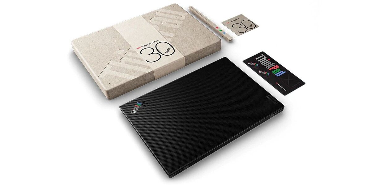 Подарочная упаковка юбилейной модели. 