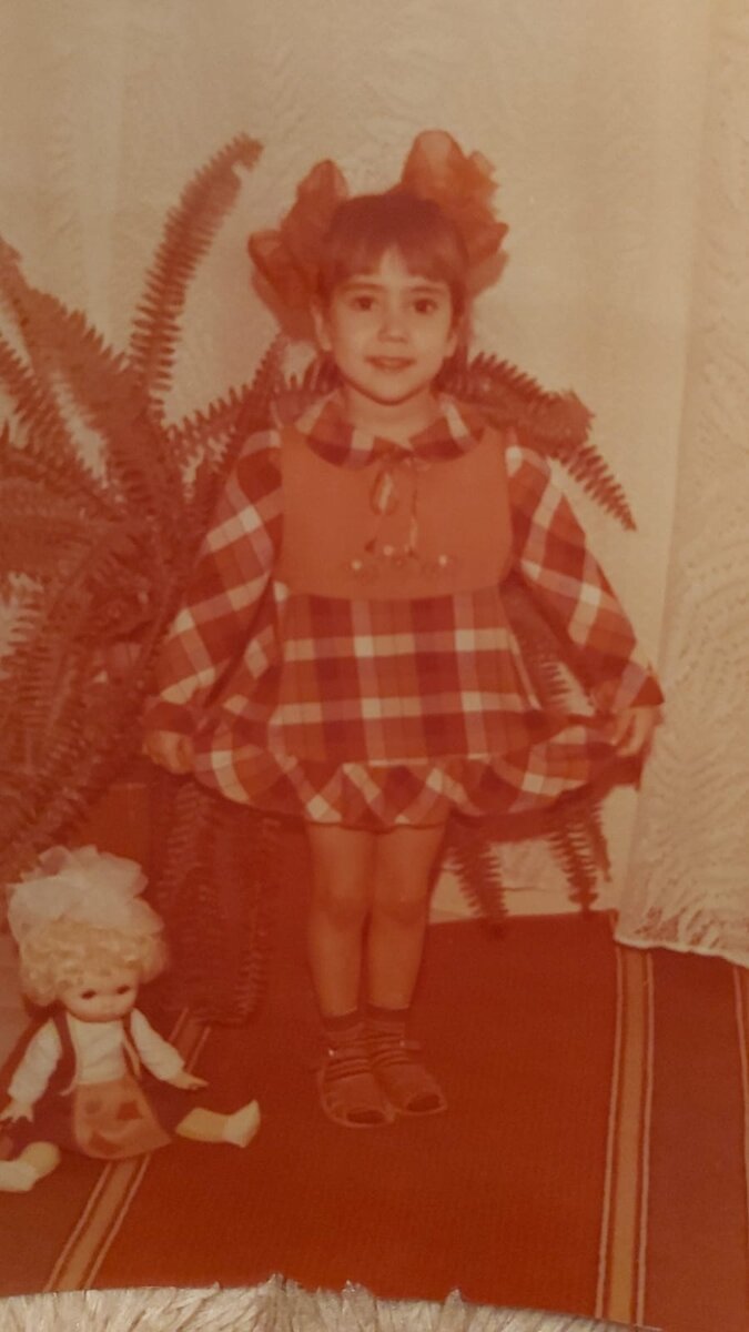 Девочка Наташа того периода. 