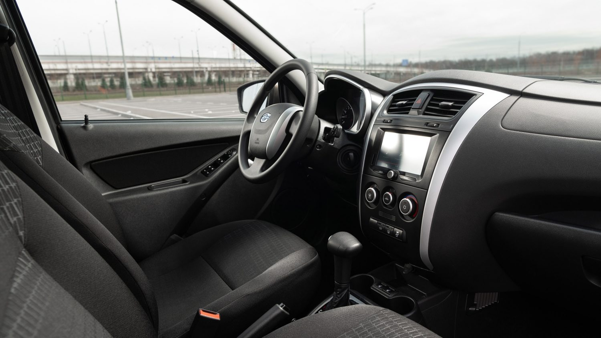 внутри салона Datsun on-DO: