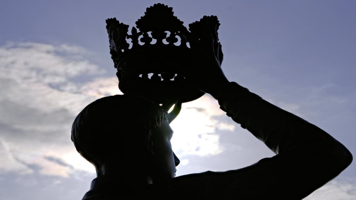 Надменность. https://psihter.ru/wp-content/uploads/2017/11/202706_original.jpg