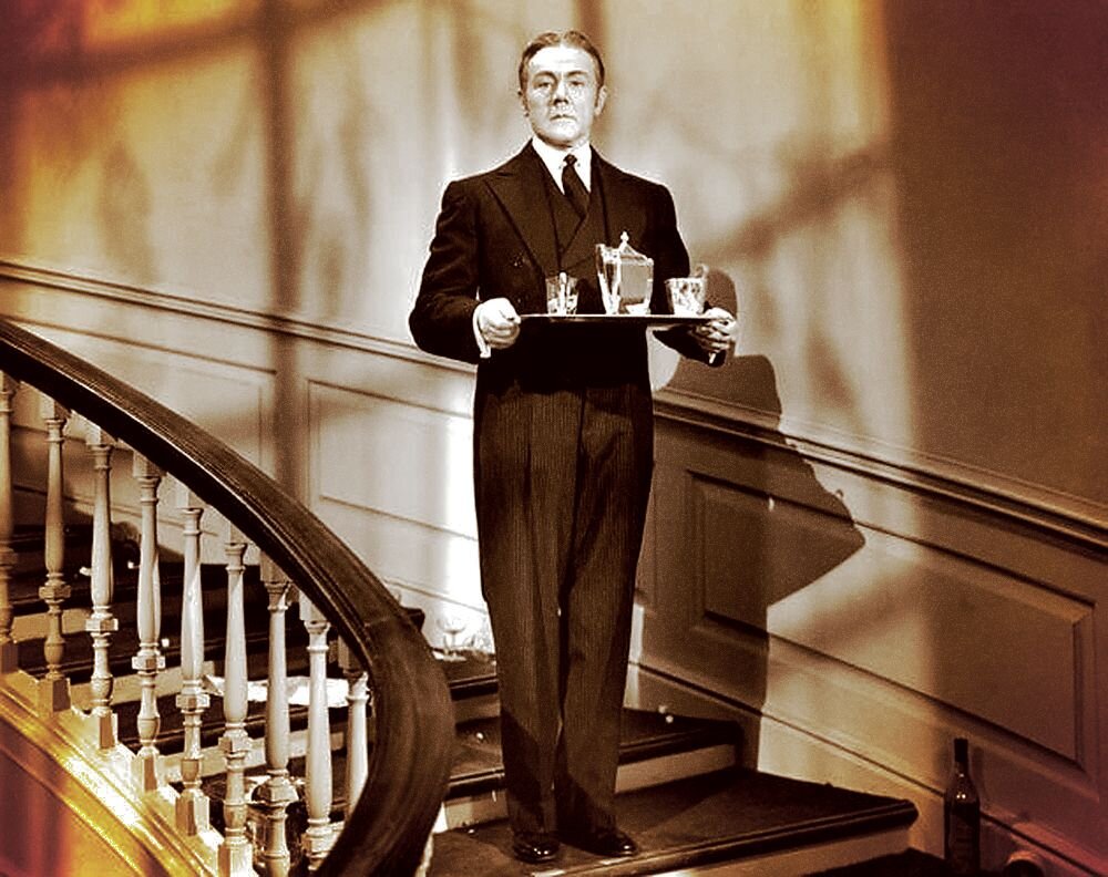 Услужить хозяину для него является делом чести.