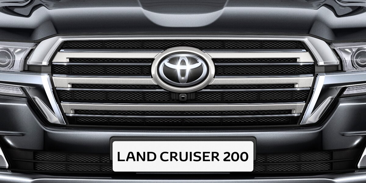 Передняя камера Toyota Land Cruiser 200
