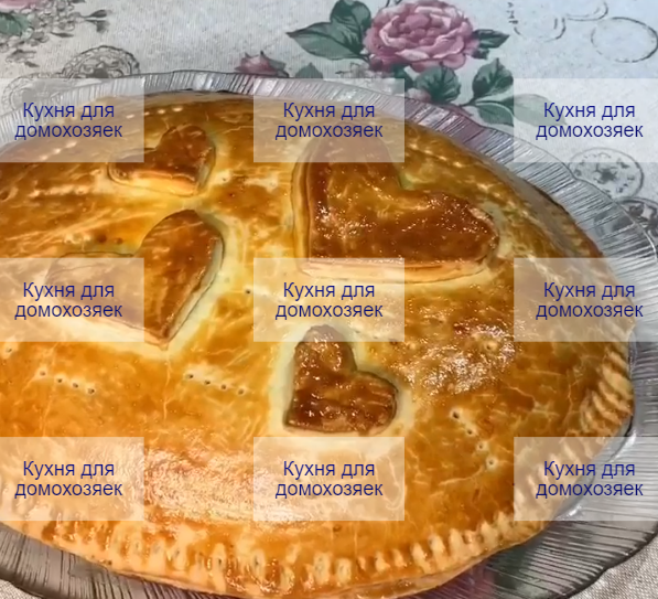 Пирог с курицей и картофелем.