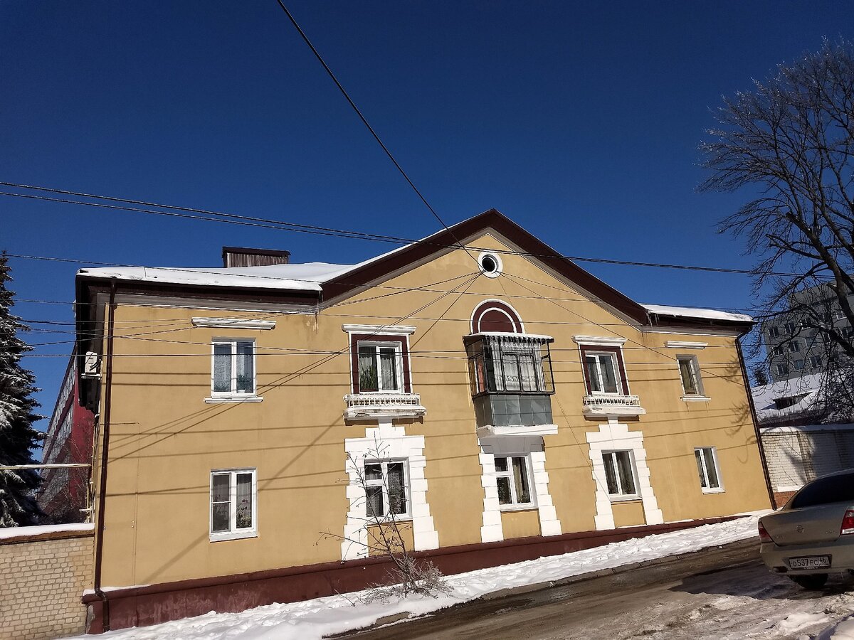 Мороз и солнце. Снег, наледь, провода электропередач