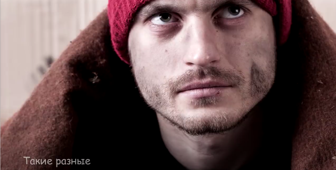 Дениса удивлял рассказ бабушки о том, как она оказалась на улице