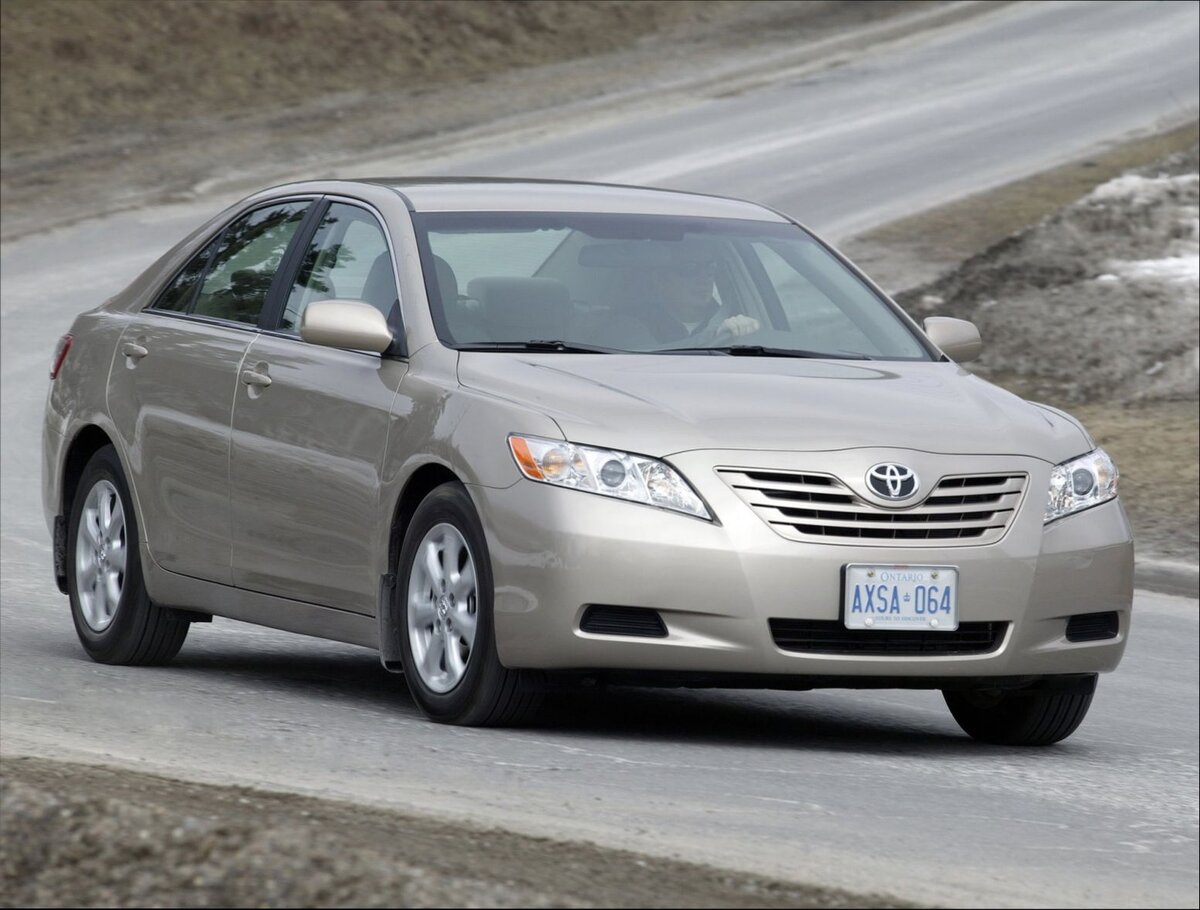 Toyota  Camry