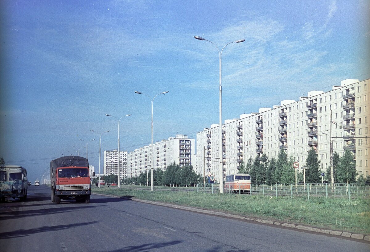 Набережные челны 90 годы